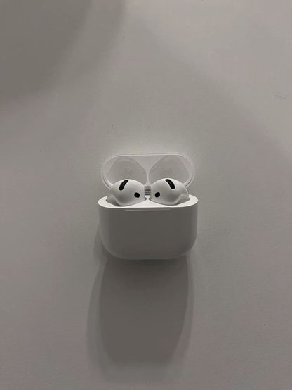 AirPods 4